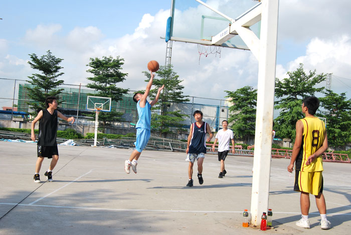 迎大運(yùn)-億維運(yùn)動(dòng)會(huì)之籃球明星爭霸賽