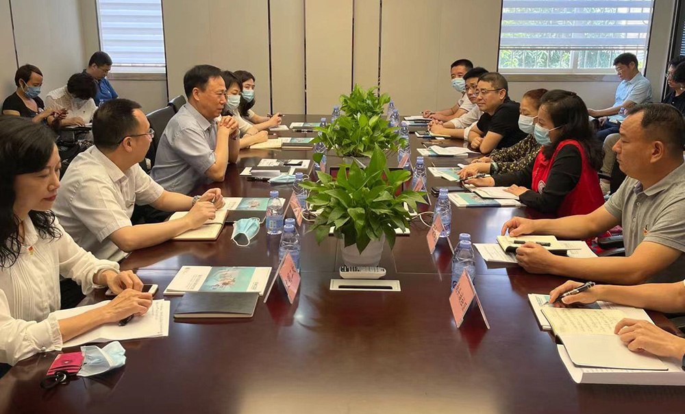 深圳市委宣傳部一行蒞臨億維股份交流指導